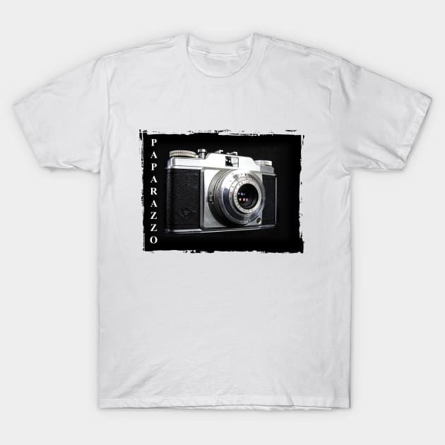 Hay Paparazzo T-Shirt by DeVerviers